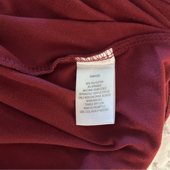 NWT Planet Gold Maroon V-Neck Bodycon Dress - Picture 7 of 8